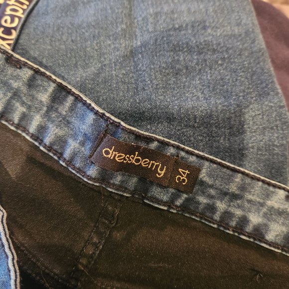 Dressberry Jeans - Picture 5 of 5
